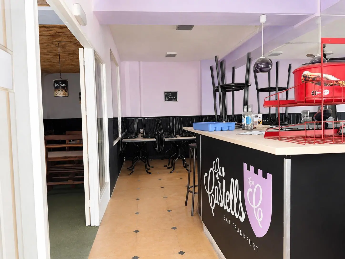 Commercial Unit Of 126 M² In Montcada I Reixac, Spain