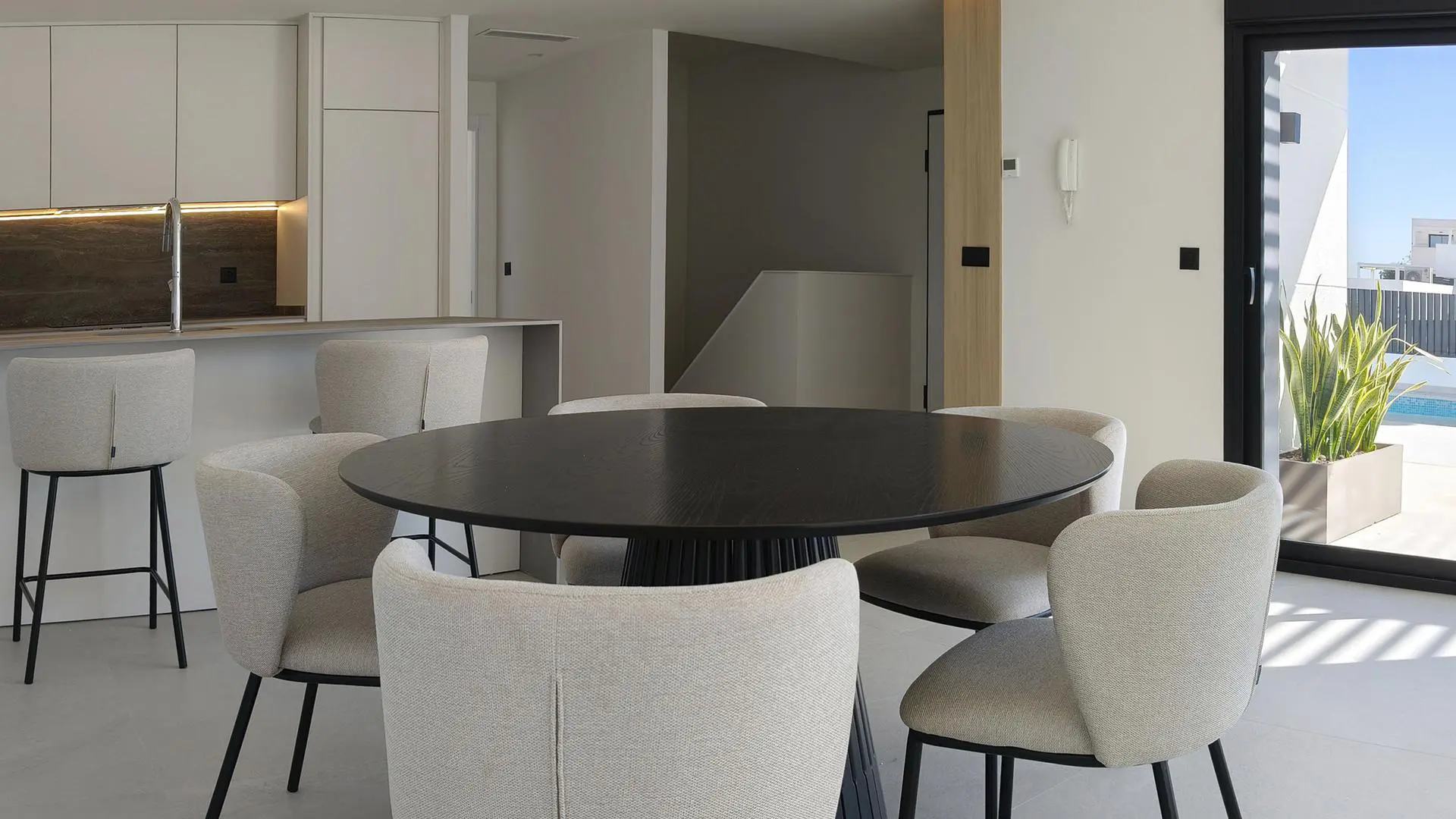 Villa Of 269 M² In Rojales, Spain