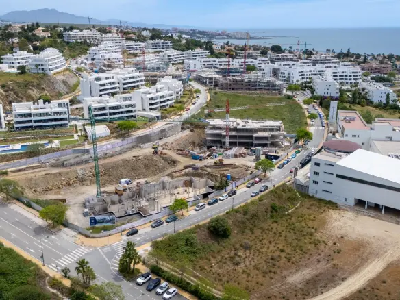 3-bedroom Apartment In Estepona, Spain (133 M²)