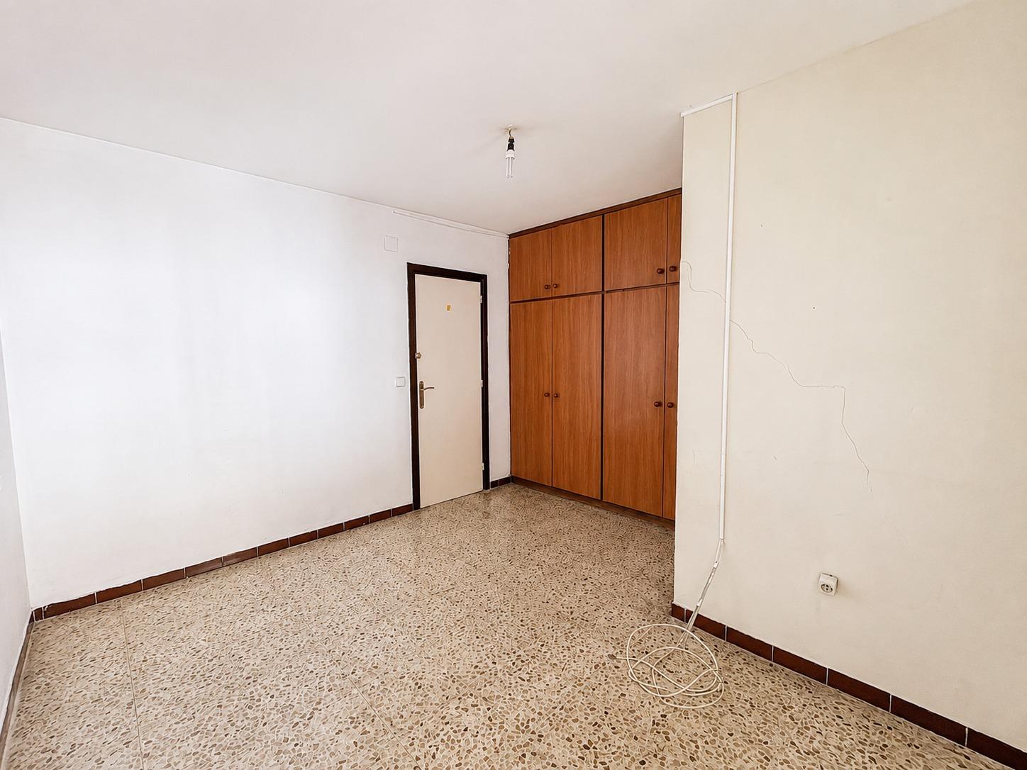 Apartment Of 70 M² In Montcada I Reixac, Spain