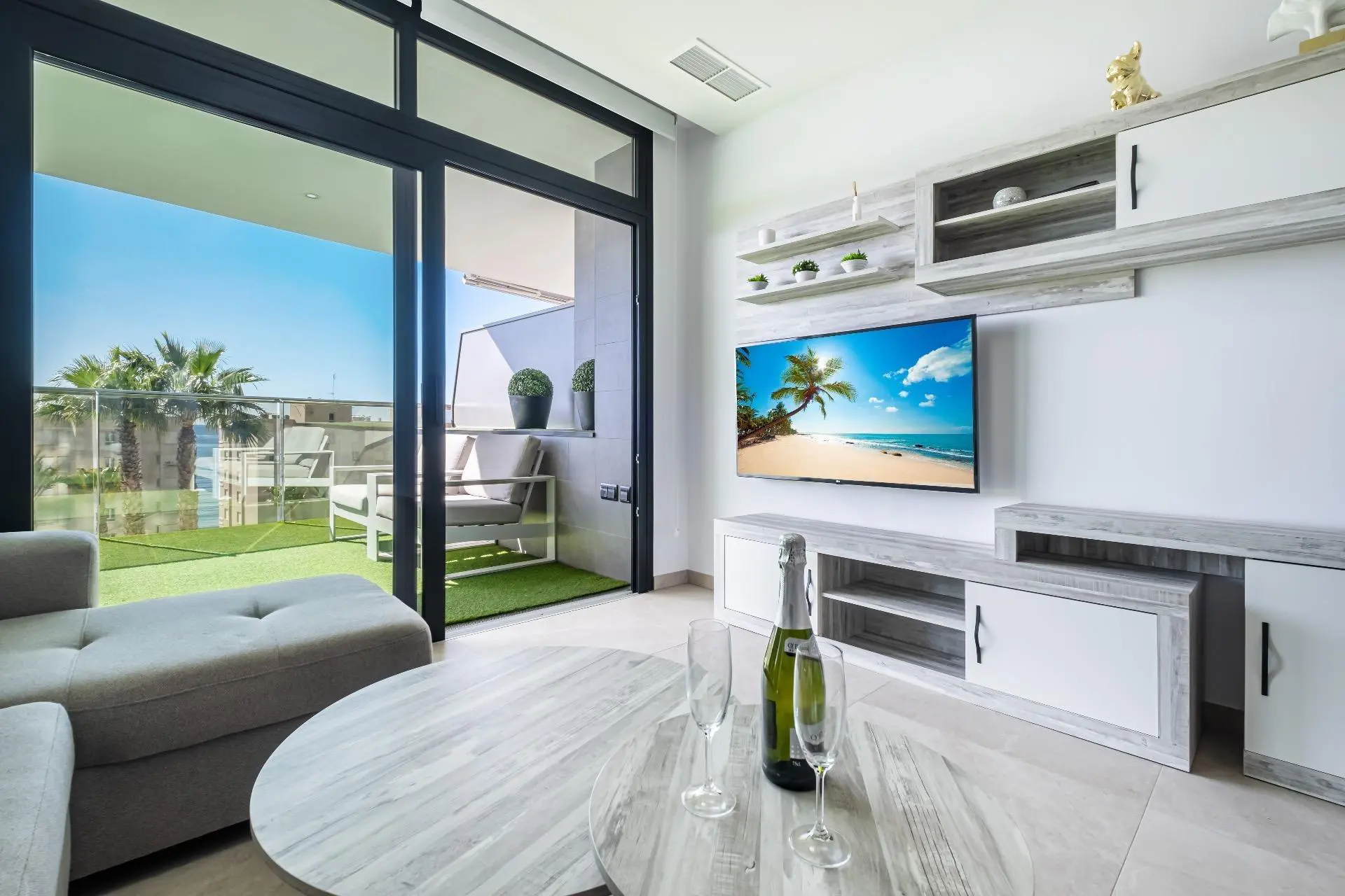 Apartment Of 134 M² In Benidorm, Spain