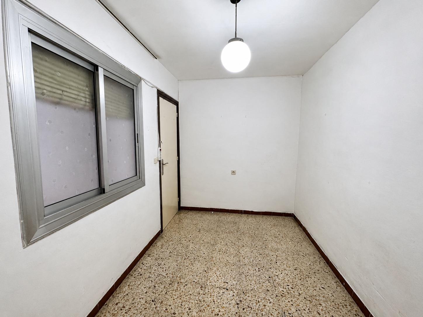 Apartment Of 70 M² In Montcada I Reixac, Spain