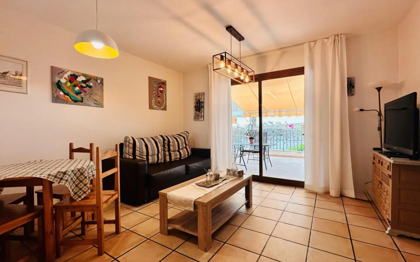 Apartment Of 63 M² In L’alfas Del Pi, Spain