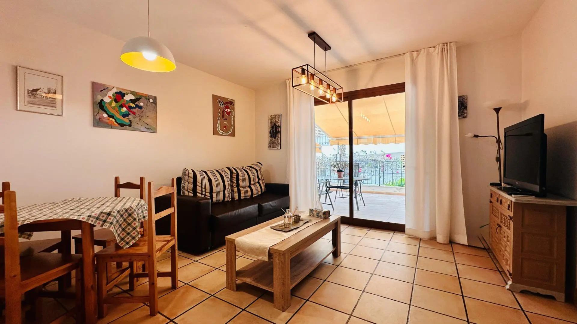 Apartment Of 63 M² In L’alfas Del Pi, Spain