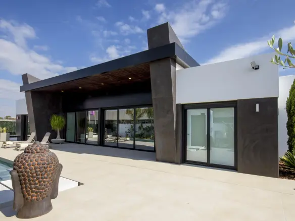 5-bedroom Villa In Rojales, Spain (290 M²)