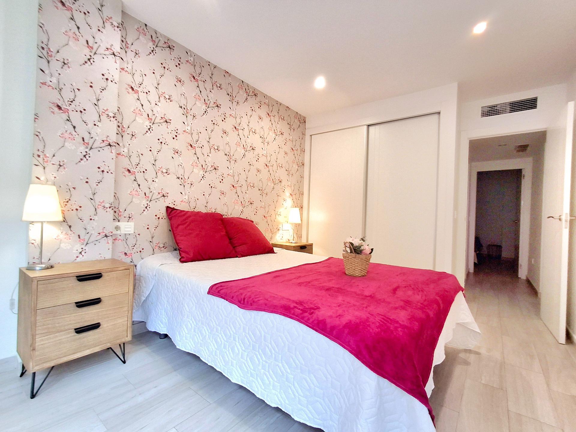 Apartment Of 123 M² With Features In Torrevieja, Spain