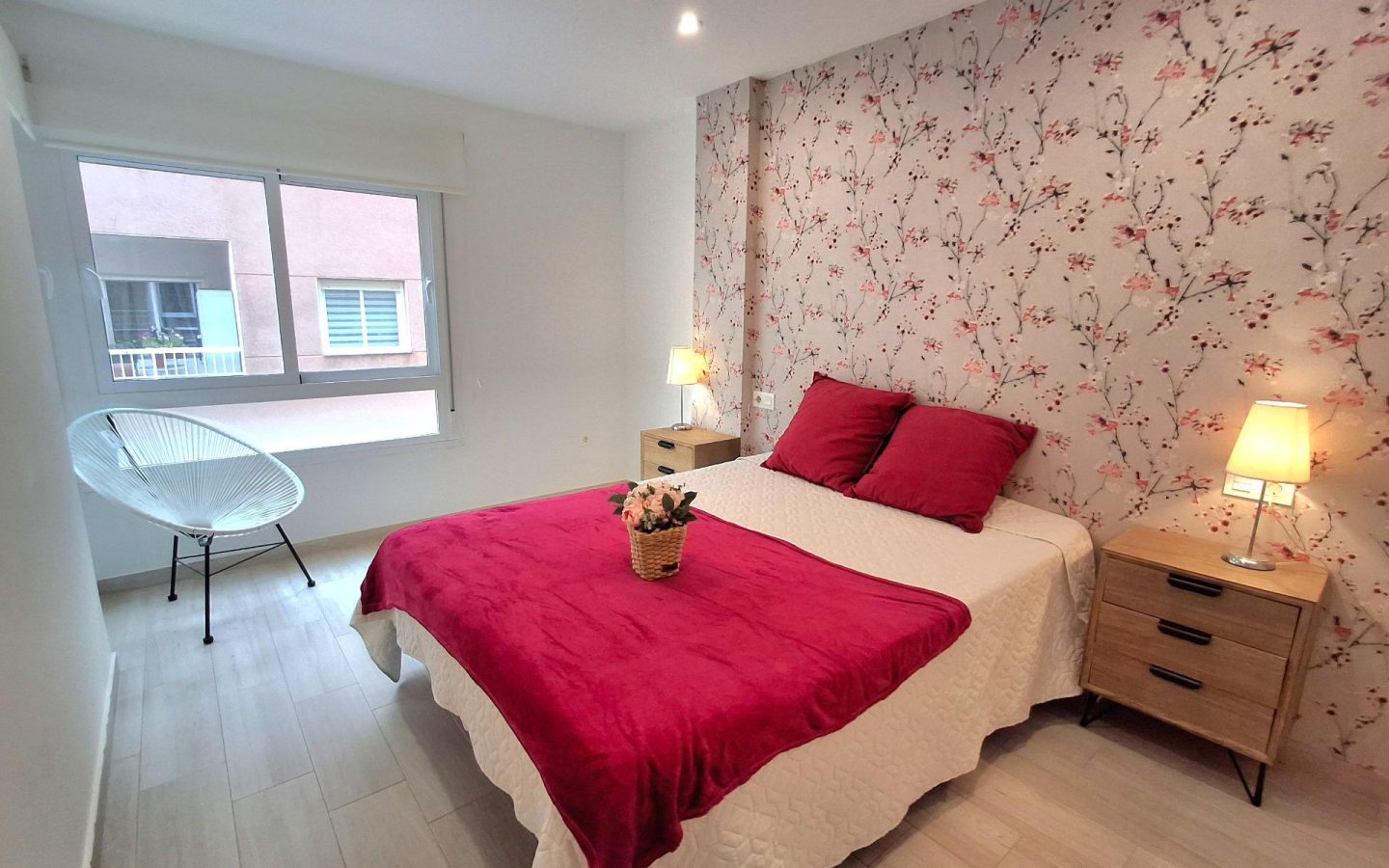Apartment Of 123 M² With Features In Torrevieja, Spain