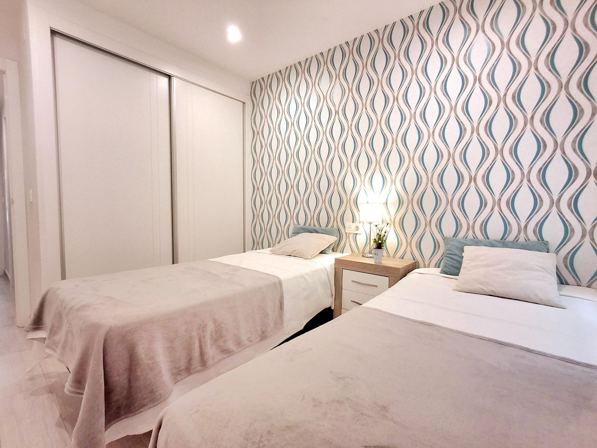 Apartment Of 123 M² With Features In Torrevieja, Spain