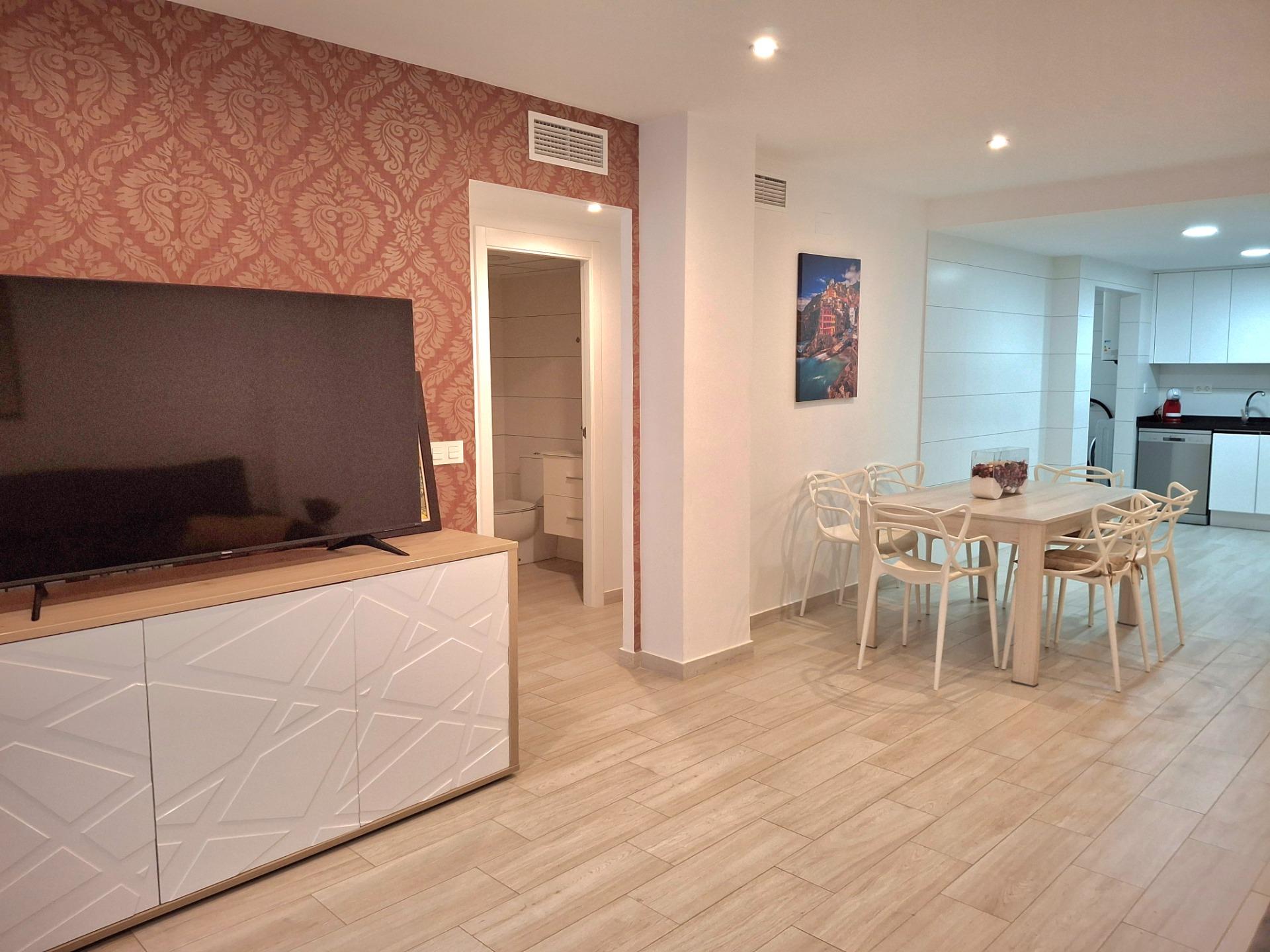 Apartment Of 123 M² With Features In Torrevieja, Spain