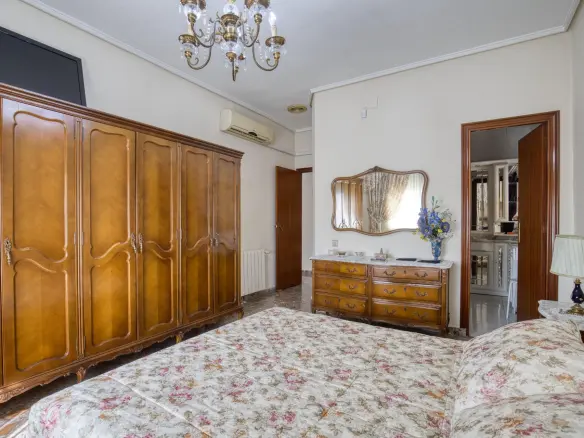 5-bedroom Villa In Orihuela, Spain (388 M²)