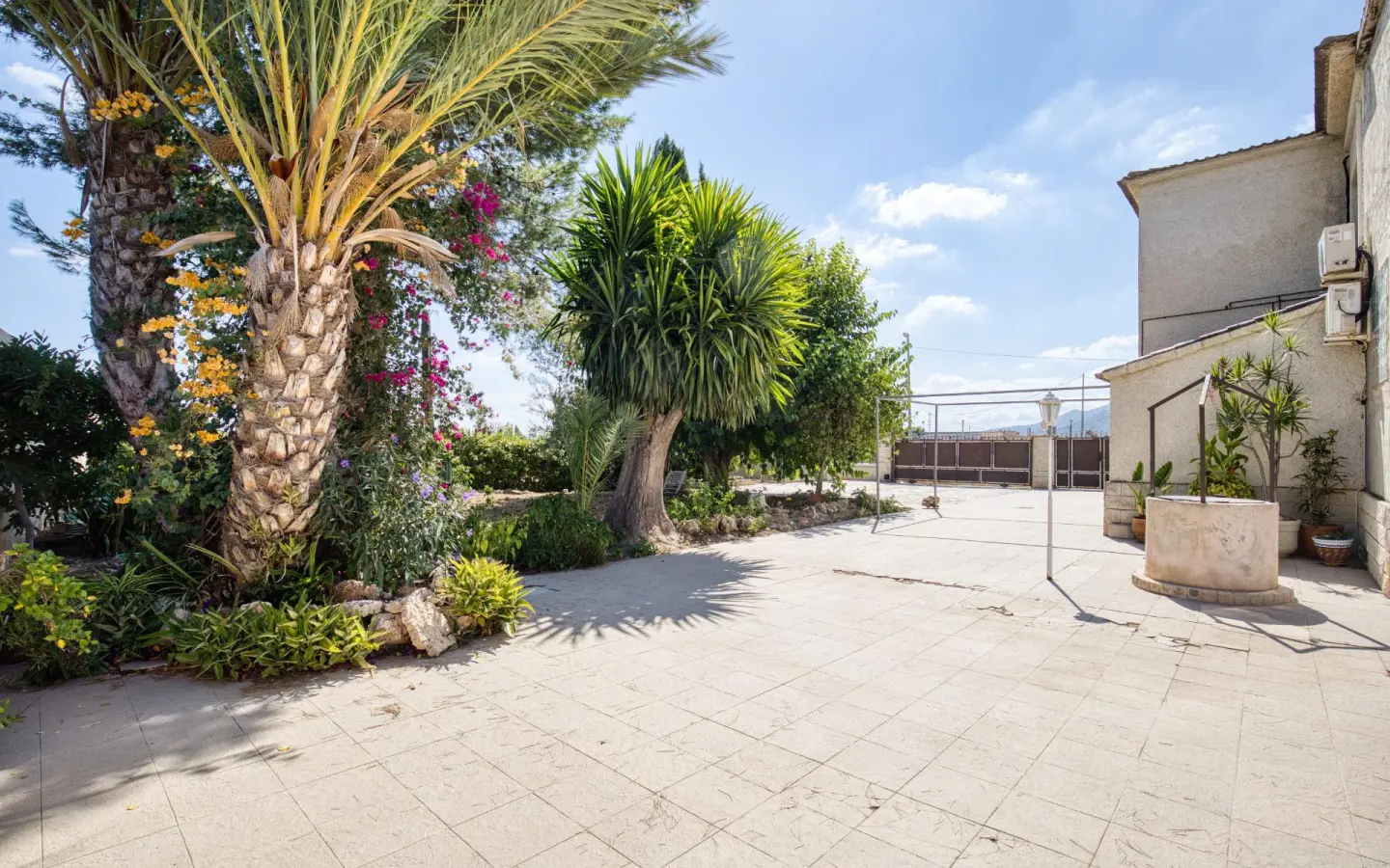 Villa Of 388 M² In Orihuela, Spain