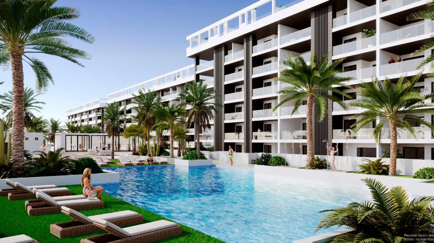 Apartment Of 65 M² In Torrevieja, Spain
