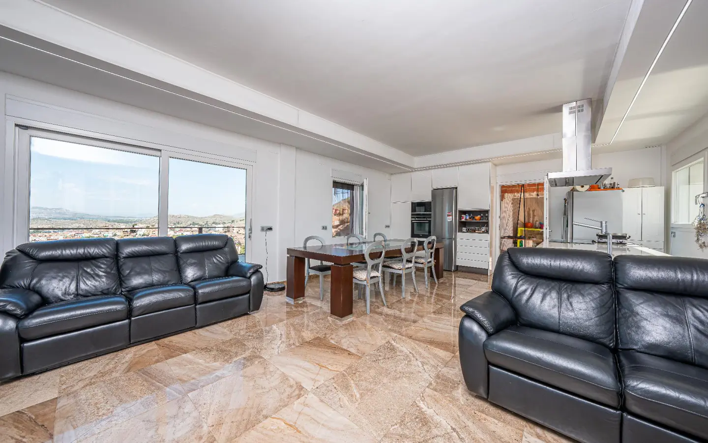 House Of 516 M² In Petrer, Spain