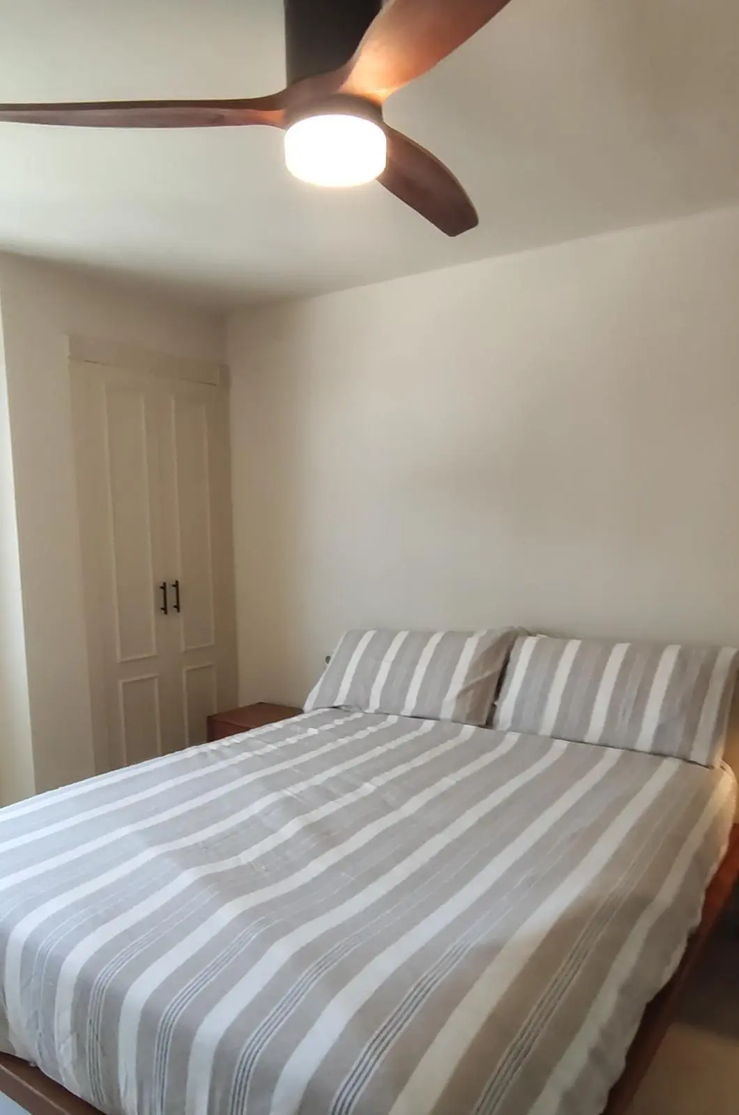 4-bedroom Flat In Santa Pola, Spain (170 M²)