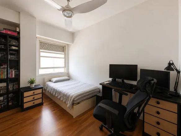 2-bedroom Apartment In Alicante, Spain (87 M²)