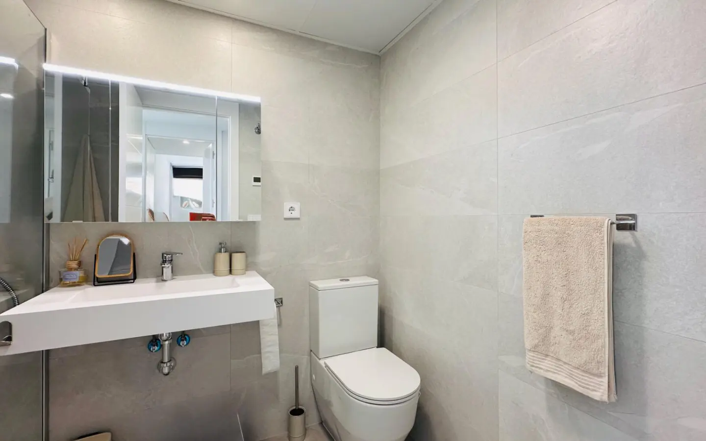 Apartment Of 130 M² In Finestrat, Spain