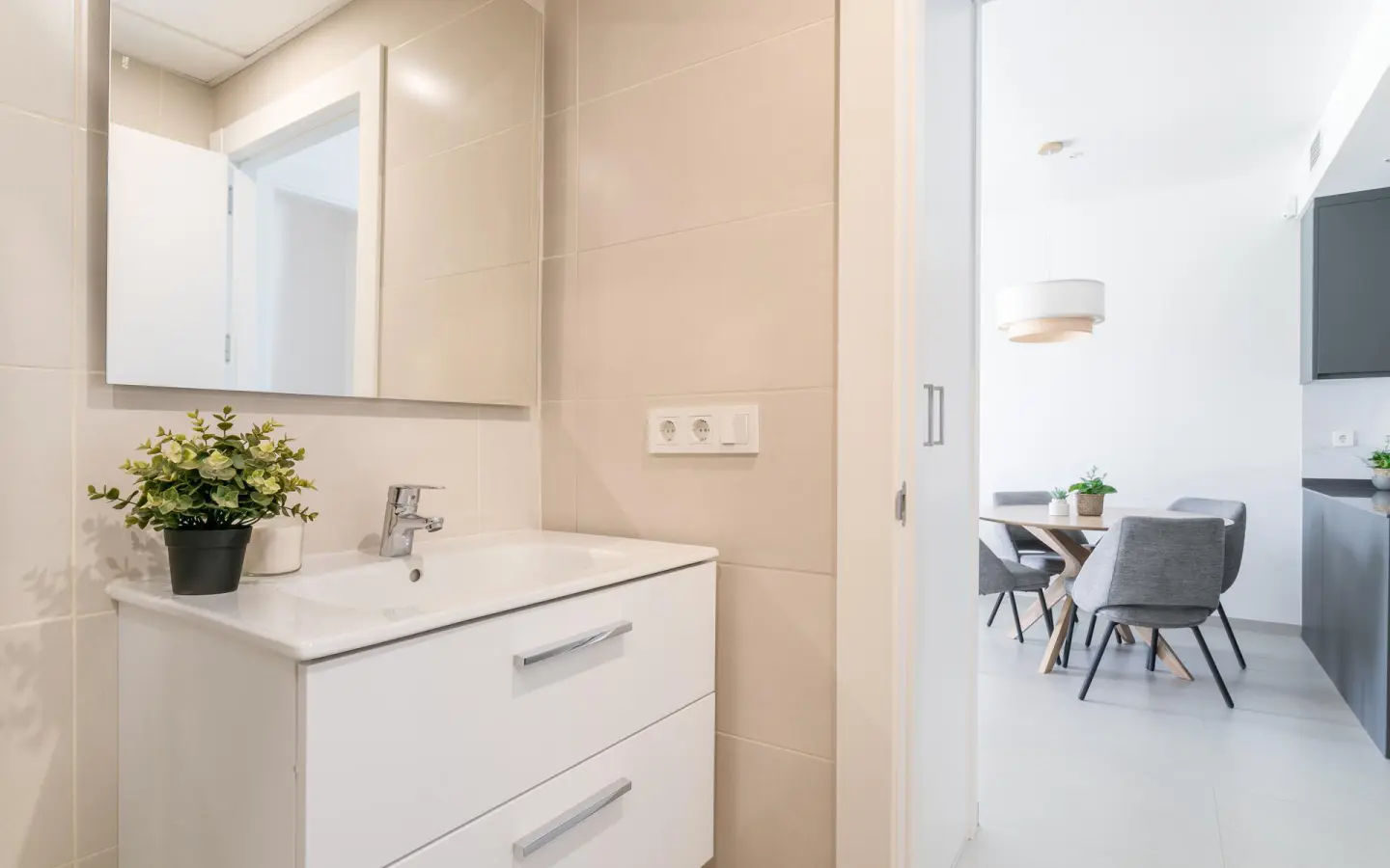 Apartment Of 65 M² In Torrevieja, Spain