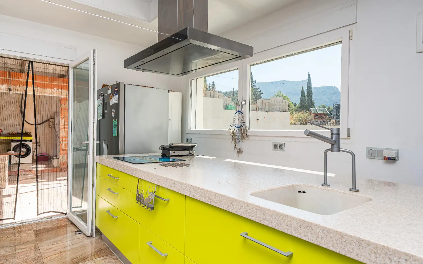 House Of 516 M² In Petrer, Spain