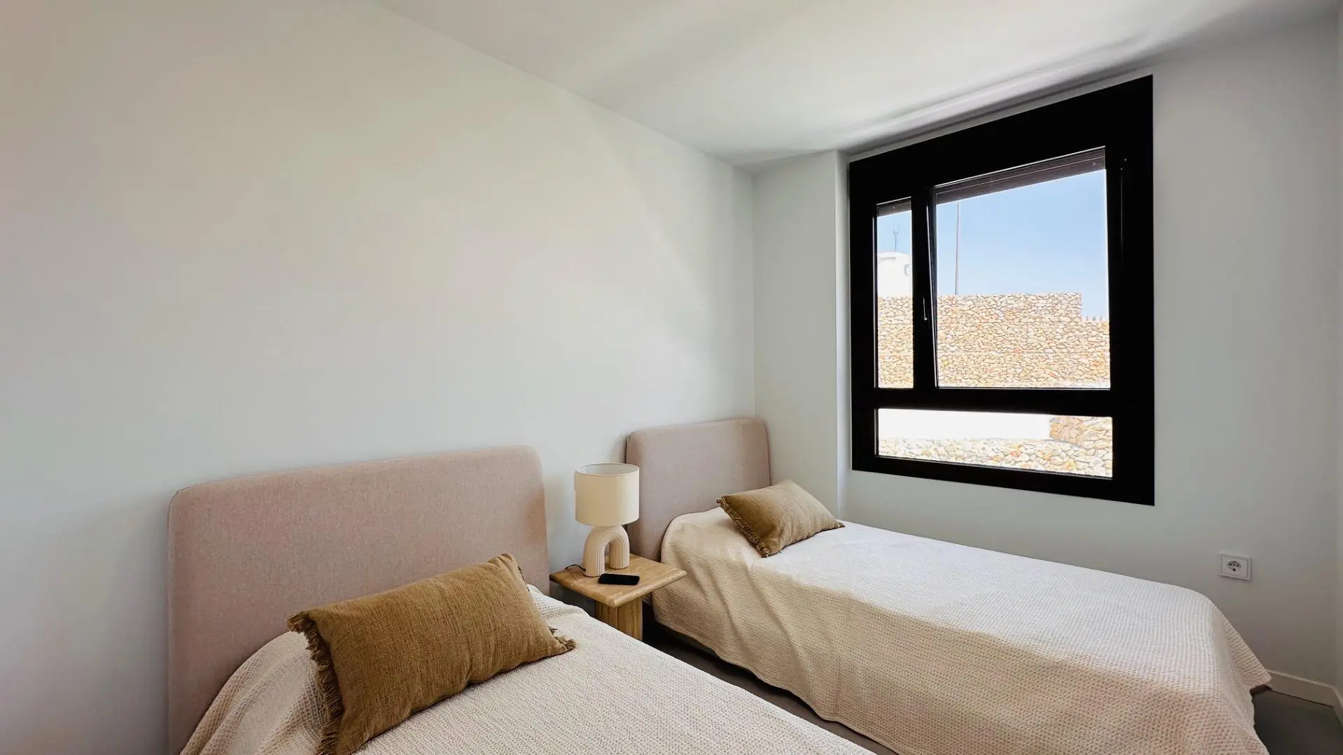 Apartment Of 130 M² In Finestrat, Spain