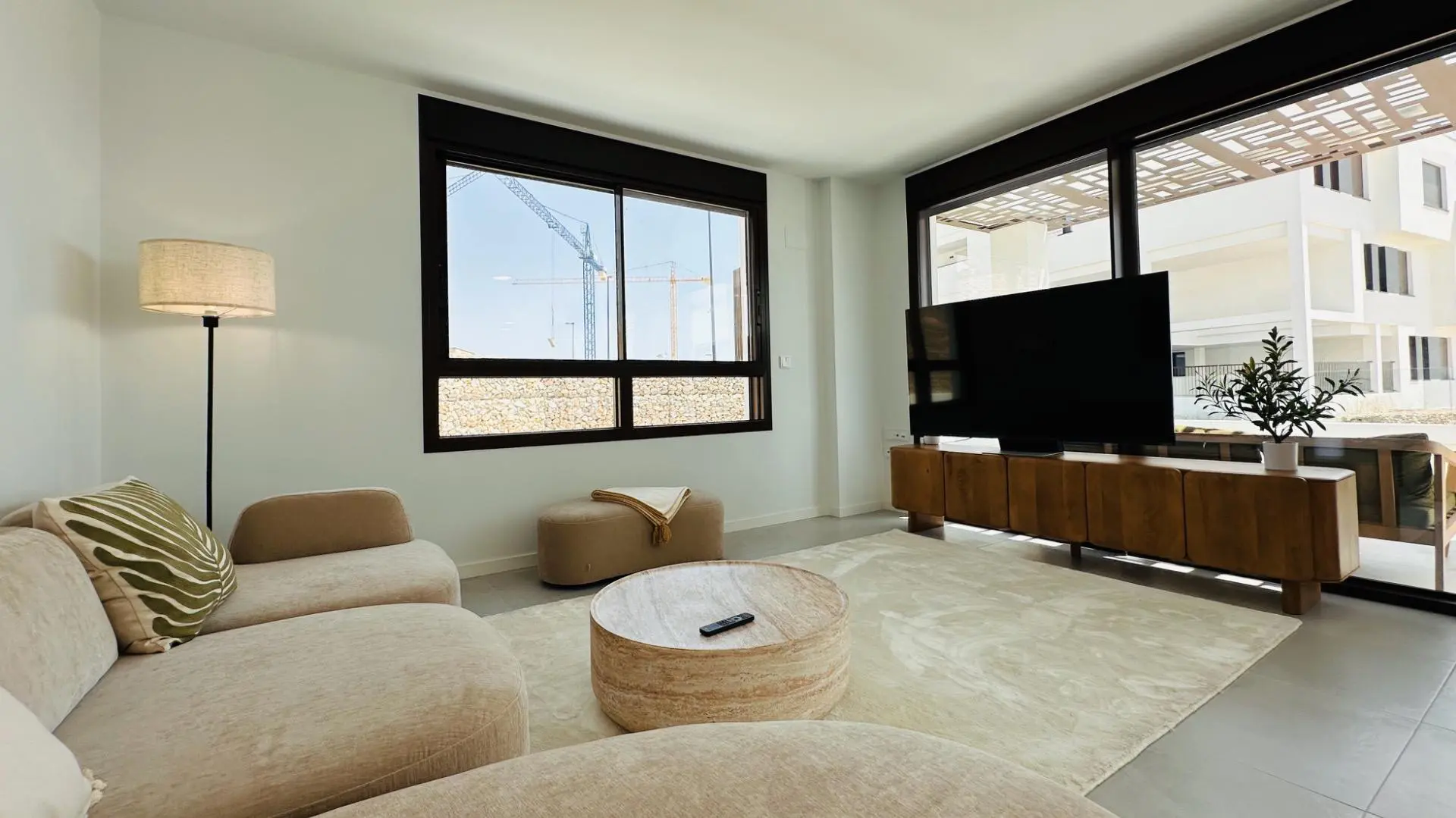 Apartment Of 130 M² In Finestrat, Spain