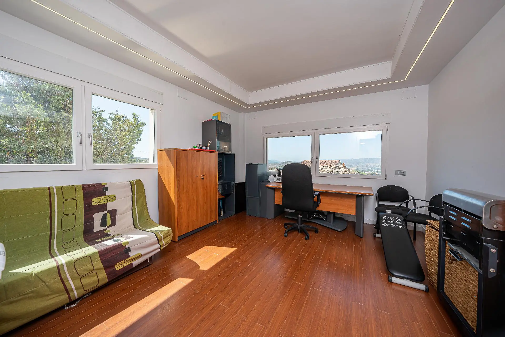 House Of 516 M² In Petrer, Spain