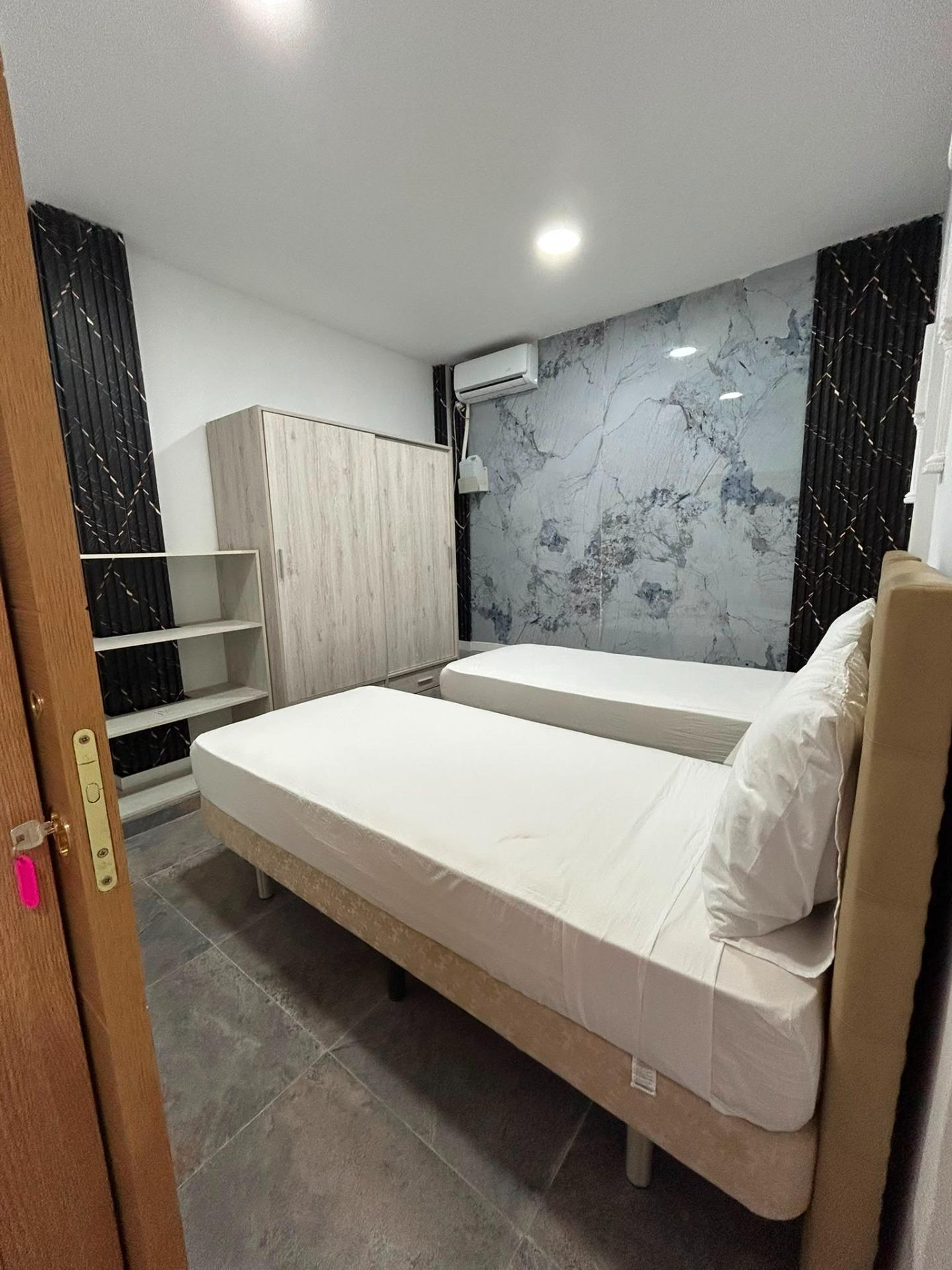 Apartment Of 78 M² In Alicante, Spain