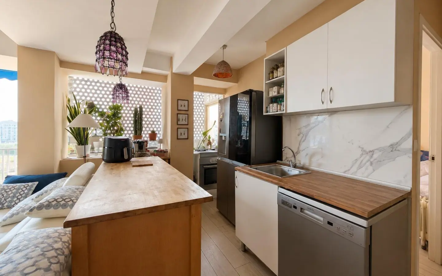 Apartment Of 87 M² In Alicante, Spain