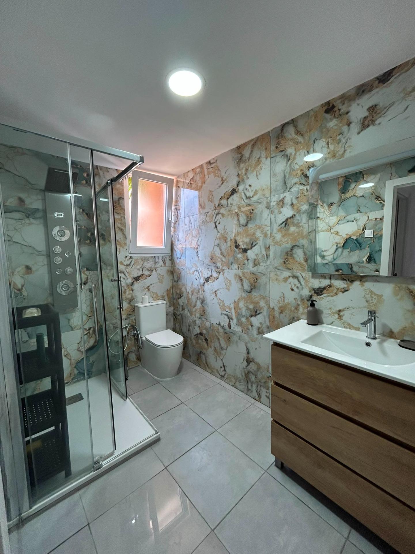 Apartment Of 78 M² In Alicante, Spain