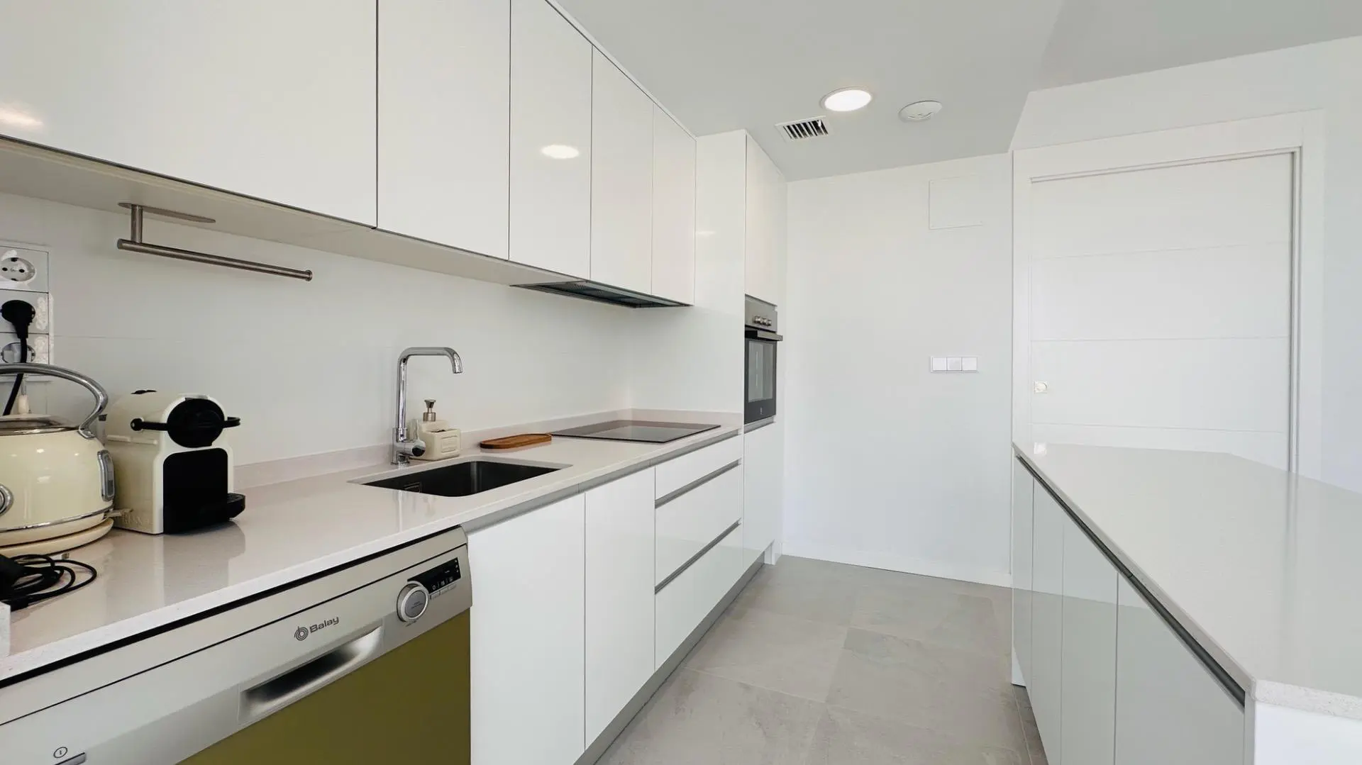 Apartment Of 130 M² In Finestrat, Spain