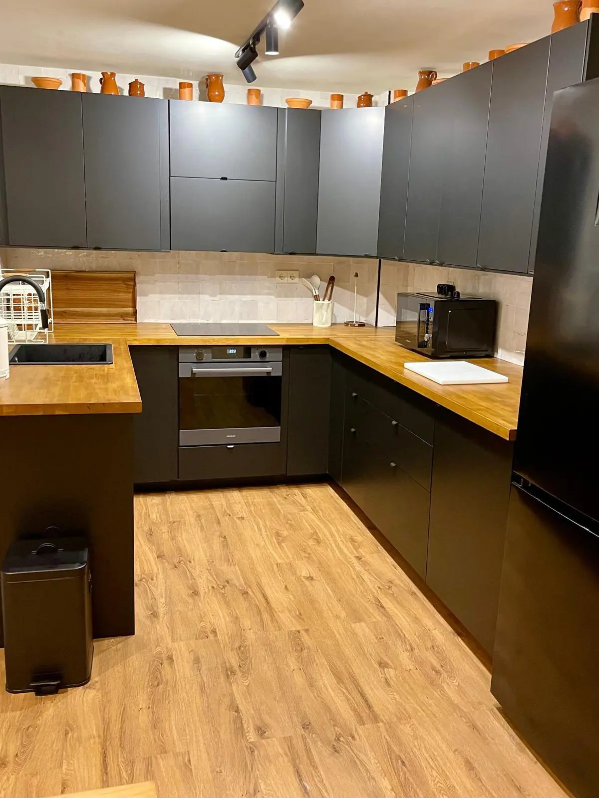 4-bedroom Flat In Santa Pola, Spain (170 M²)