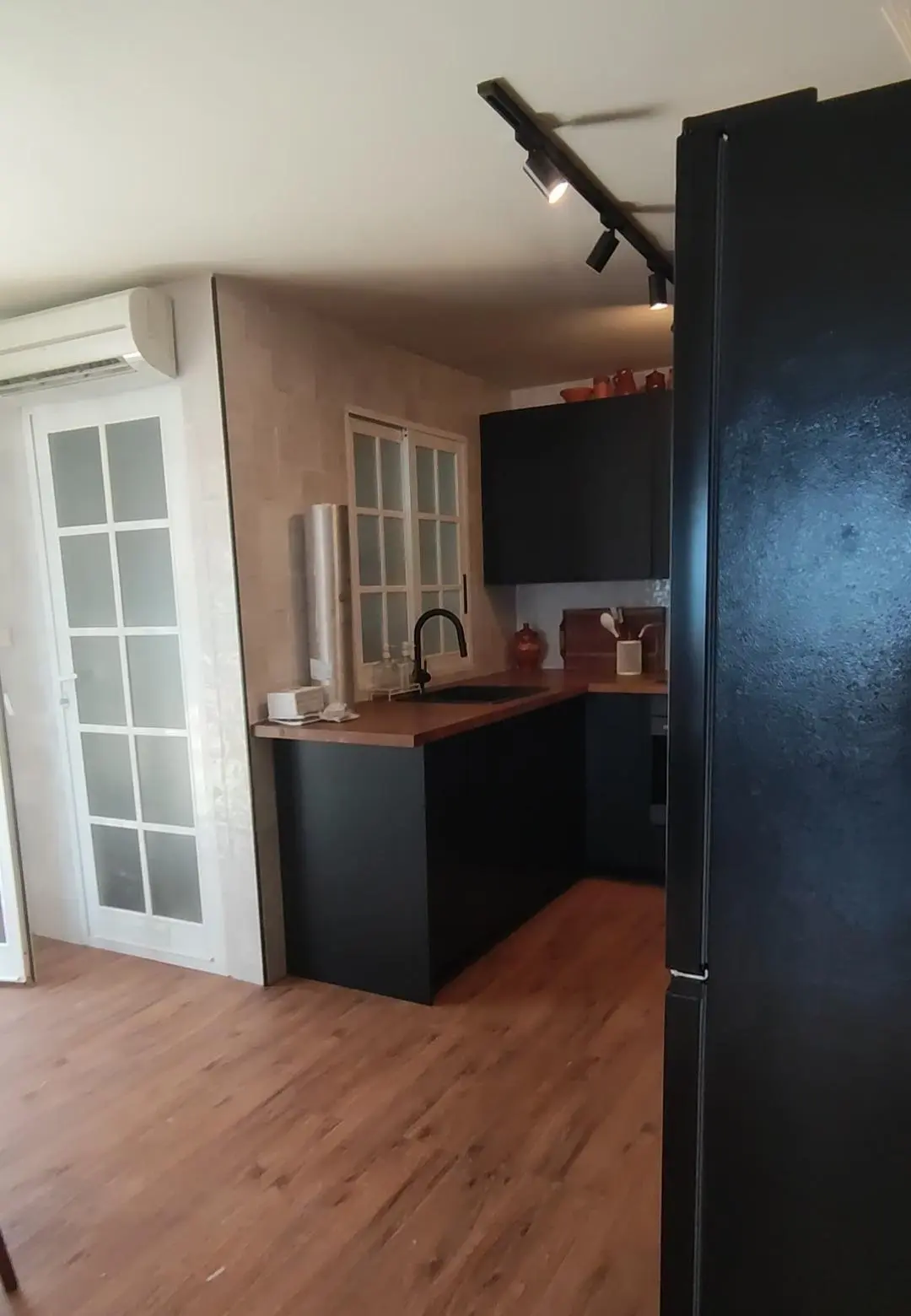 4-bedroom Flat In Santa Pola, Spain (170 M²)