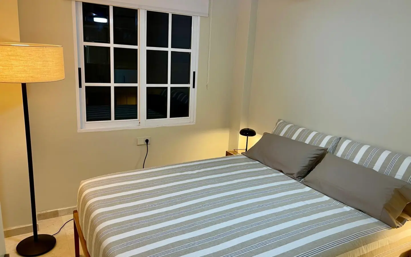 4-bedroom Flat In Santa Pola, Spain (170 M²)