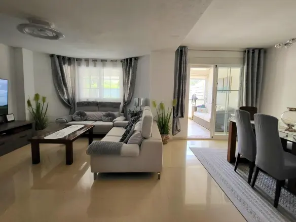 5-bedroom Terraced House In San Juan Alicante, Spain (252 M²)