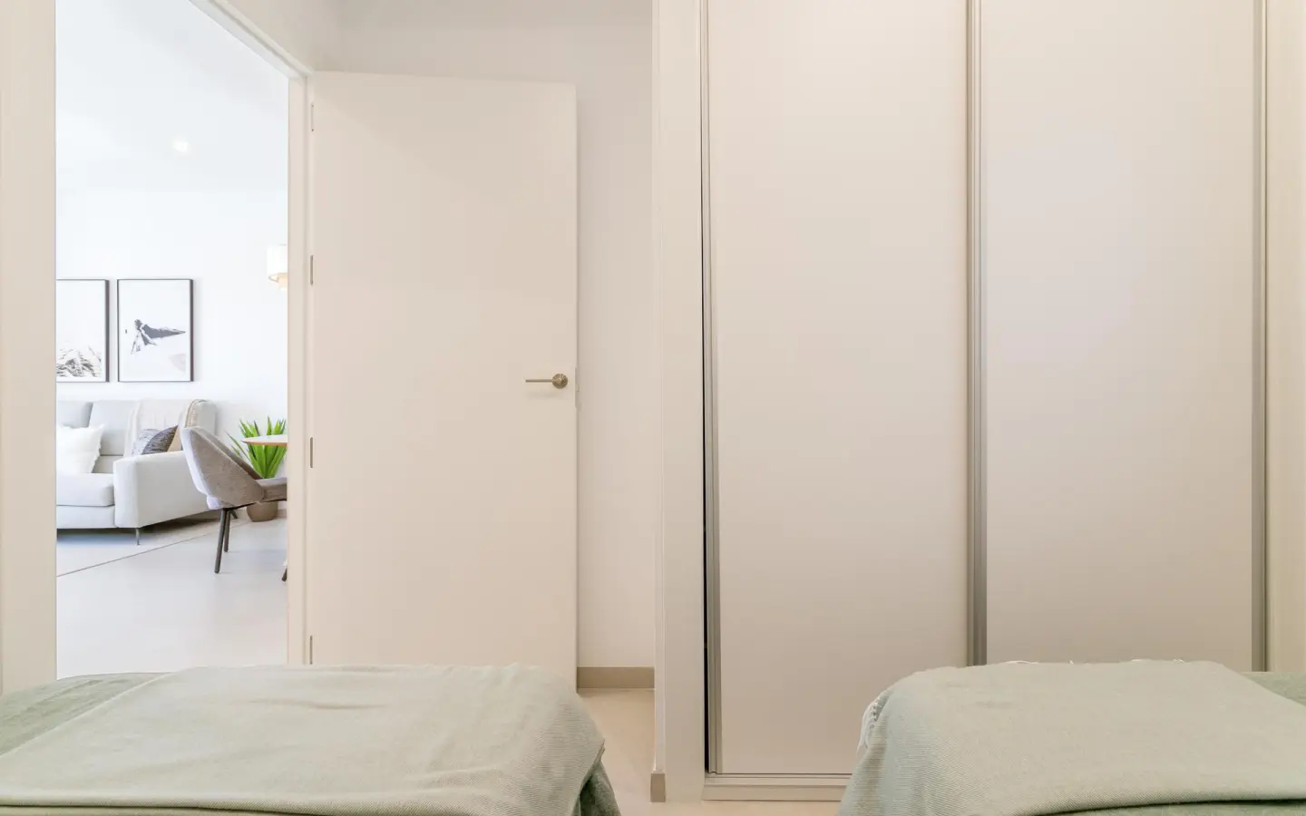 Apartment Of 65 M² In Torrevieja, Spain