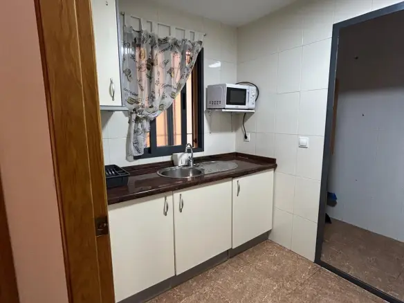 1-bedroom Apartment In Benidorm, Spain (75 M²)