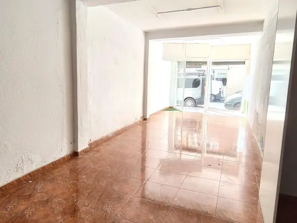 Commercial Unit In Elche, Spain (90 M²)
