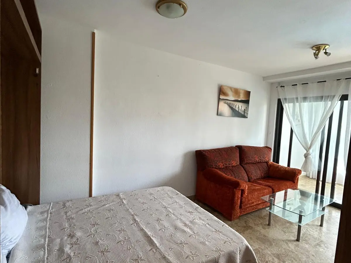 1-bedroom Apartment In Benidorm, Spain (75 M²)