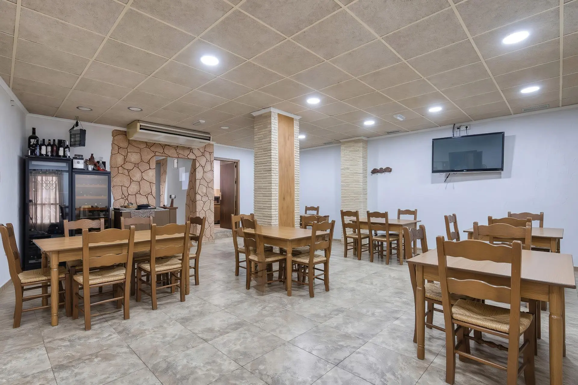 Business Of 240 M² In Orihuela, Spain