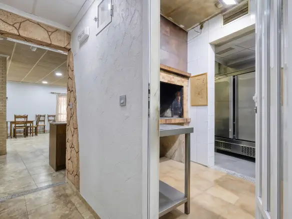 5-bedroom Business In Orihuela, Spain (240 M²)