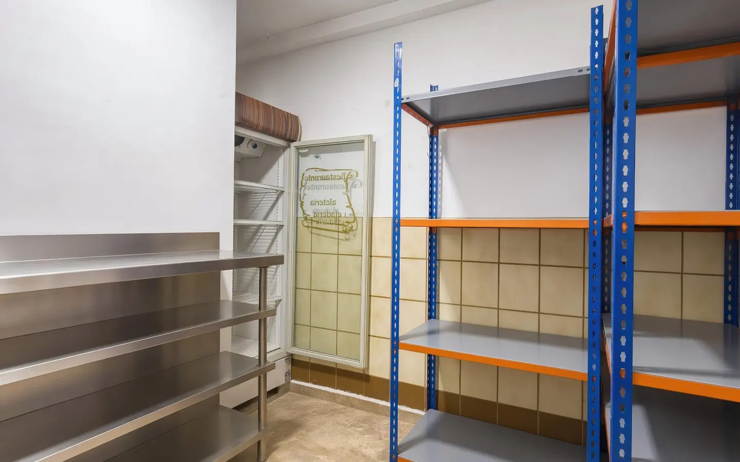 Business Of 240 M² In Orihuela, Spain