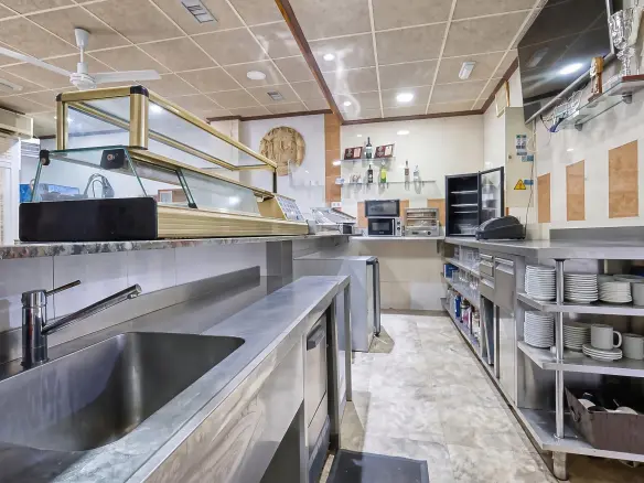 5-bedroom Business In Orihuela, Spain (240 M²)