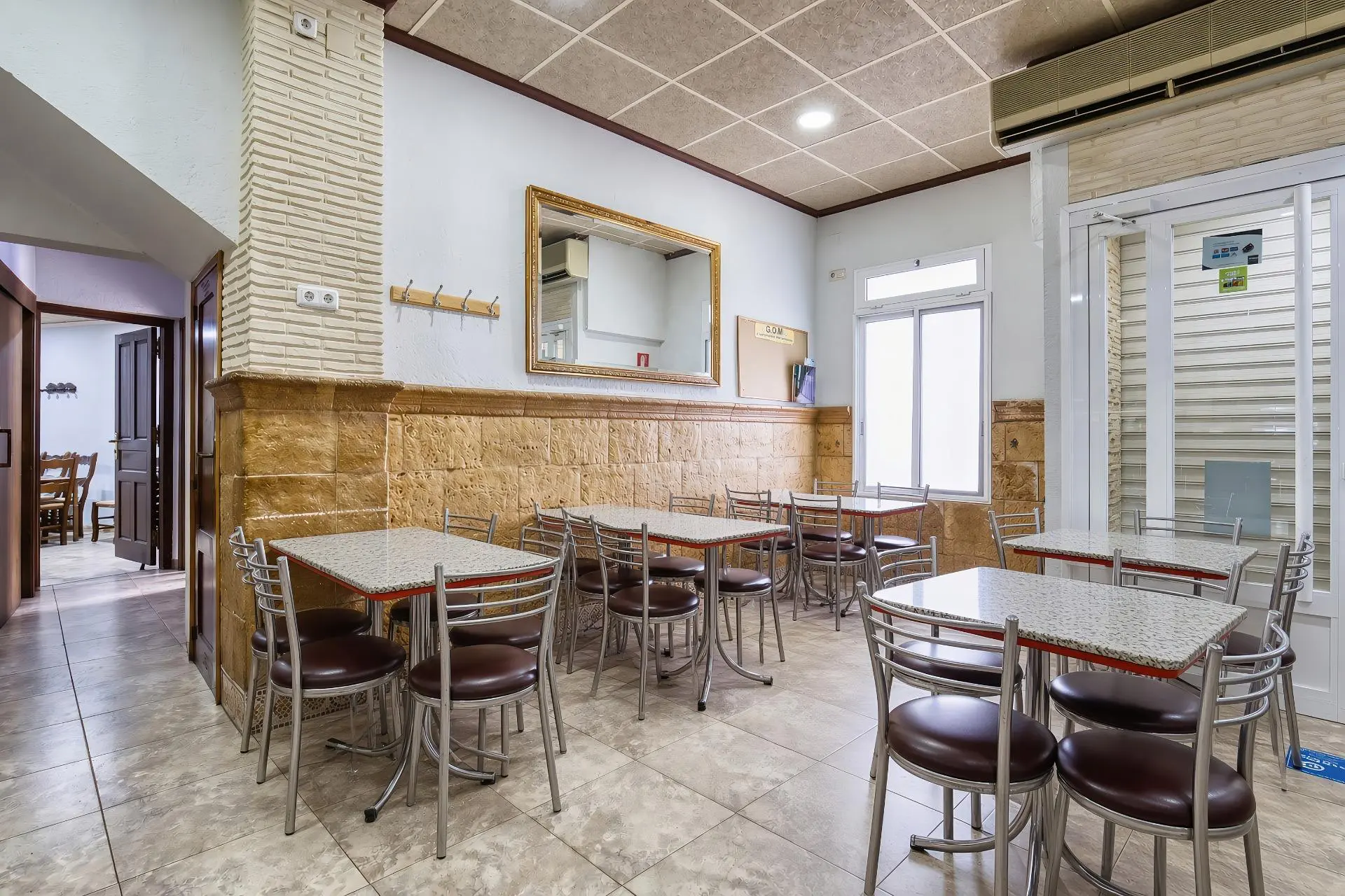 Business Of 240 M² In Orihuela, Spain