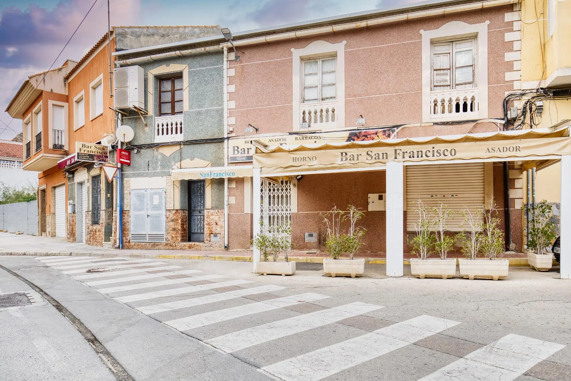 Business Of 240 M² In Orihuela, Spain