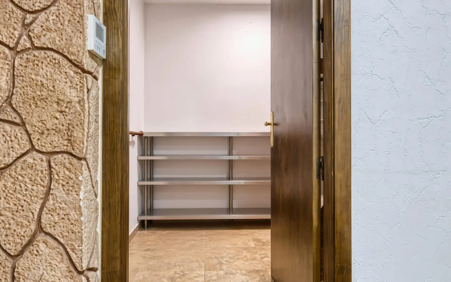 Business Of 240 M² In Orihuela, Spain