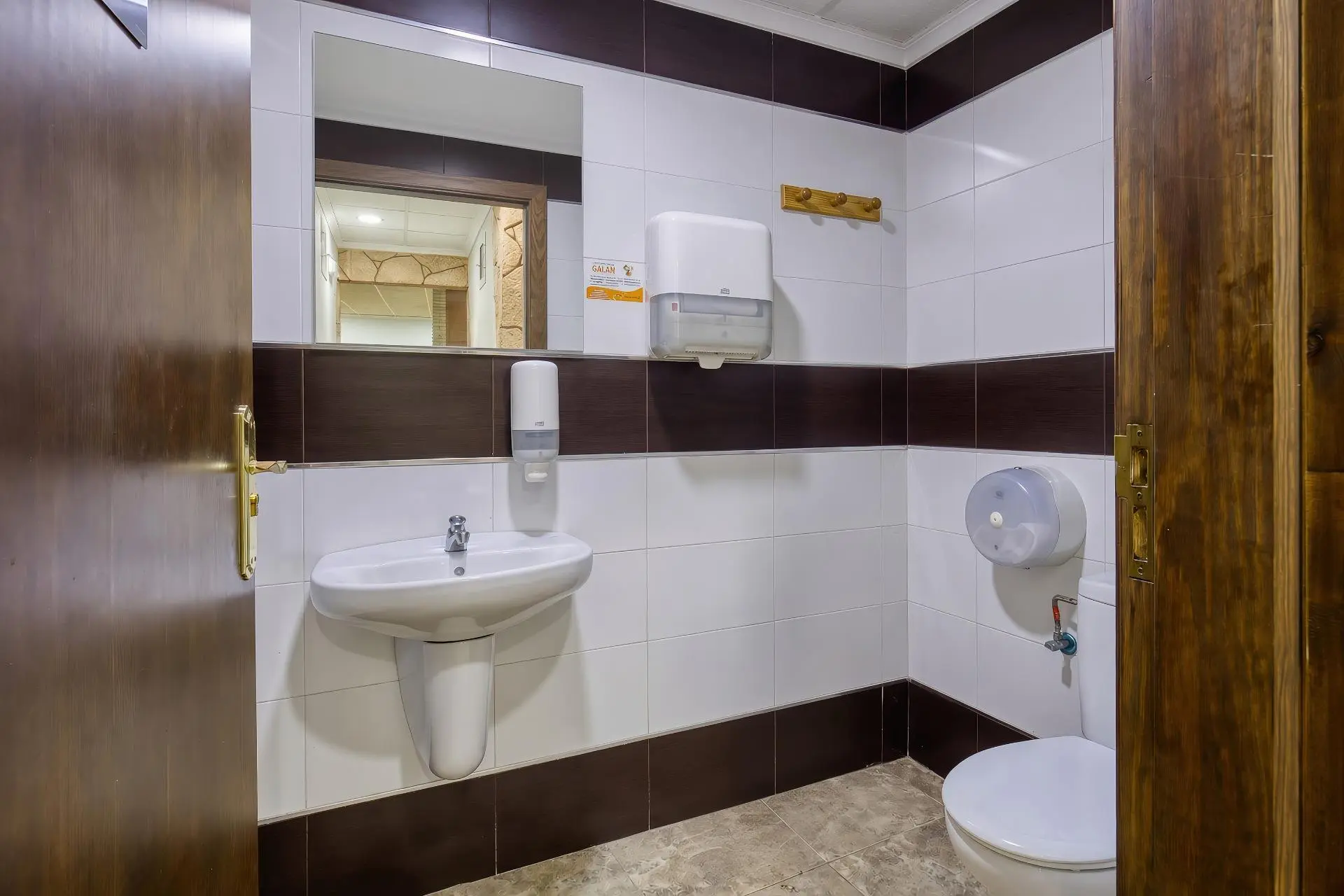 Business Of 240 M² In Orihuela, Spain