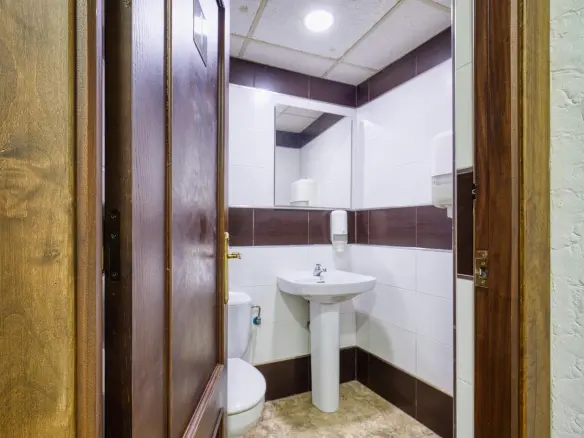 5-bedroom Business In Orihuela, Spain (240 M²)