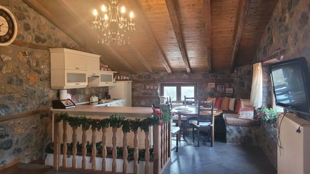 Maisonette Of 107 M² In North Greece