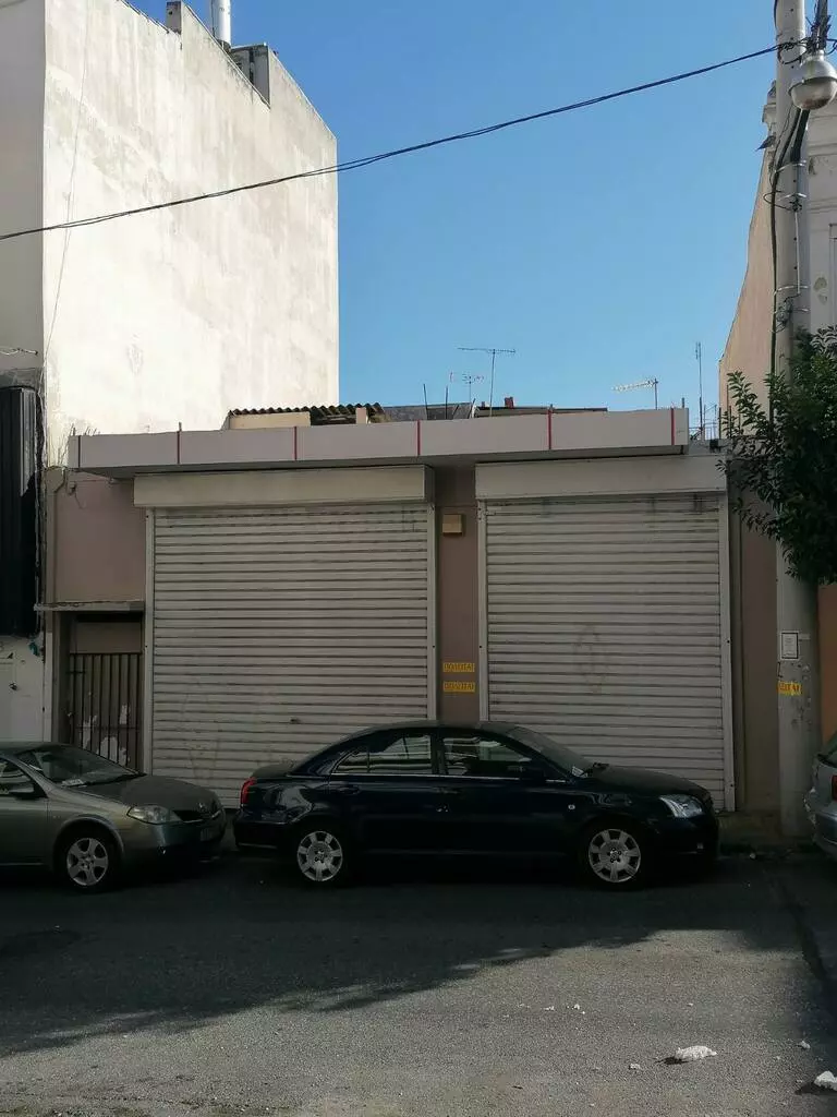 For Sale Commercial Property 250 M² In Athens