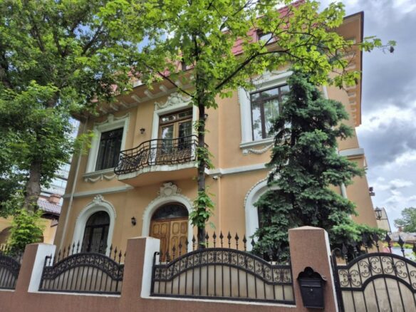 Exceptional Villa For Sale.