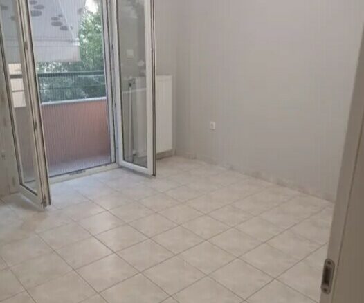 3-bedroom Flat In Stavroupoli, Greece (111 M²)